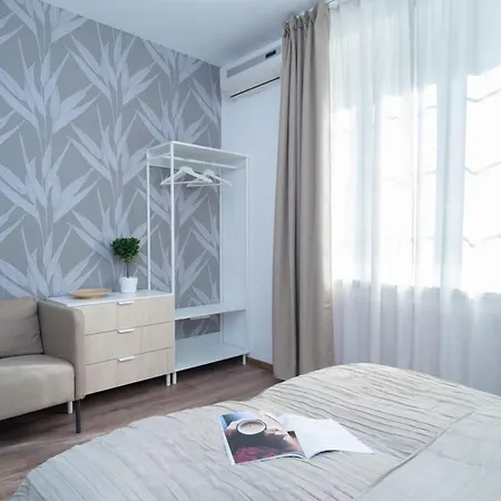 Stylish Under The Buda Castle בודפשט